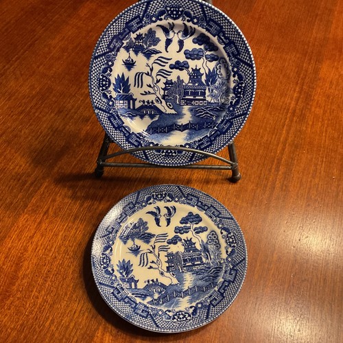 Vintage blue willow pattern - blue,